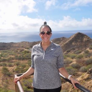 Meet your Posher, Nicole